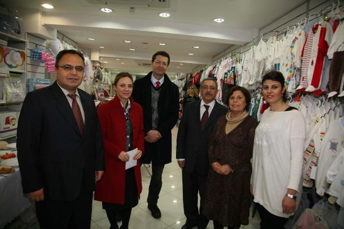 Kendi Bebek Sahibi Olamadı Ama O Tüm Bebeklerin Annesi