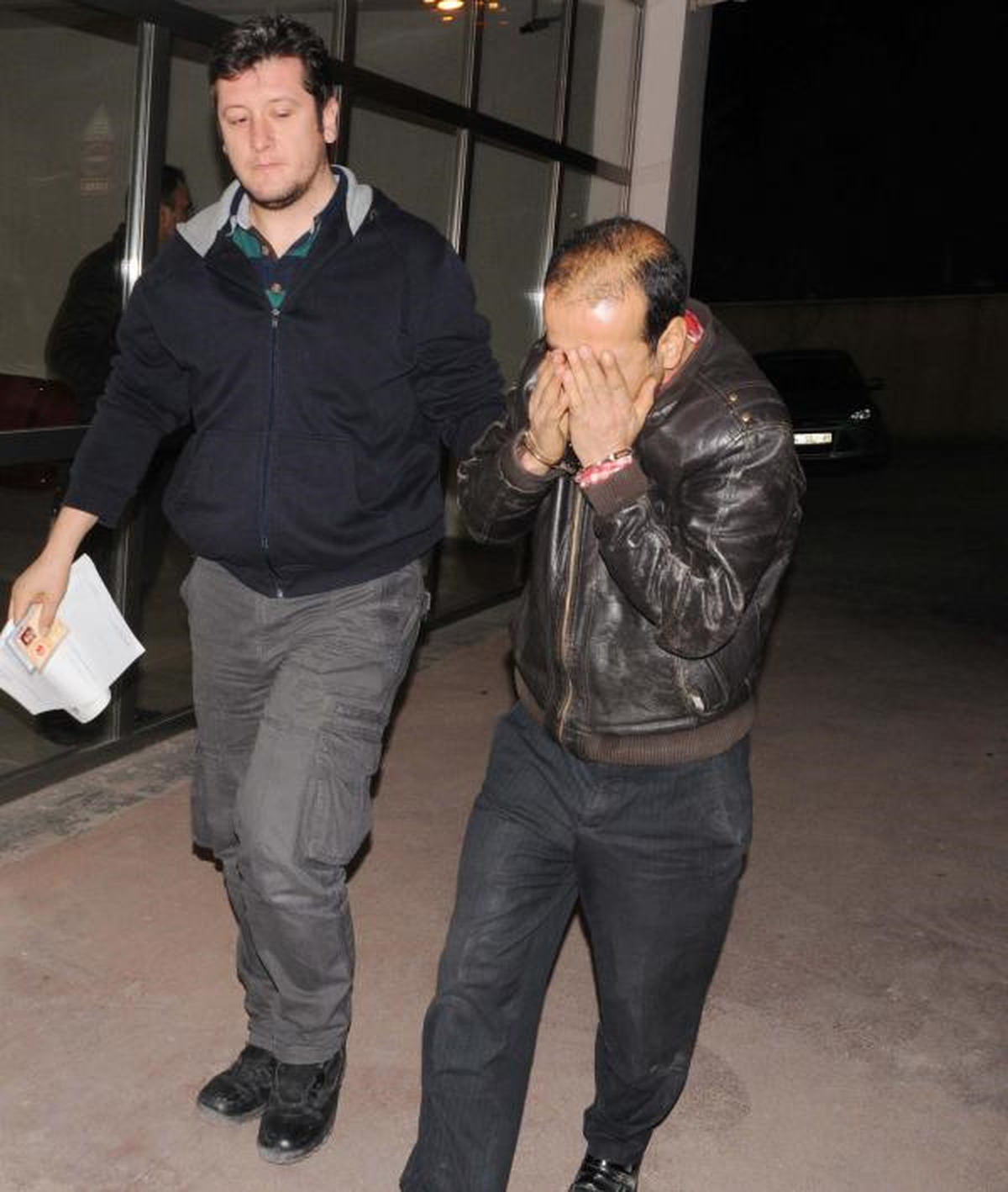 Şanlıurfa\'da Fuhuş Operasyonu: 2 Gözaltı