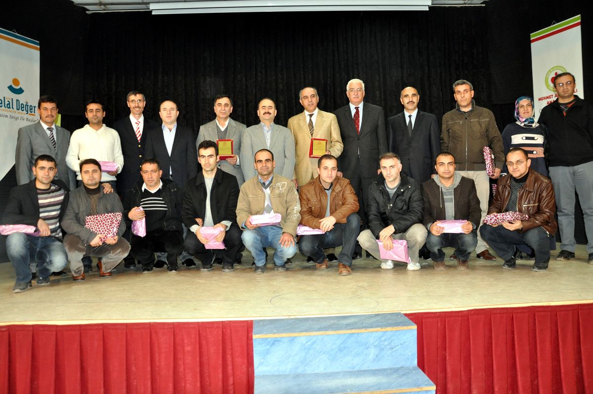 Siirt\'te Kitap Okuma Heyecanı Devam Ediyor