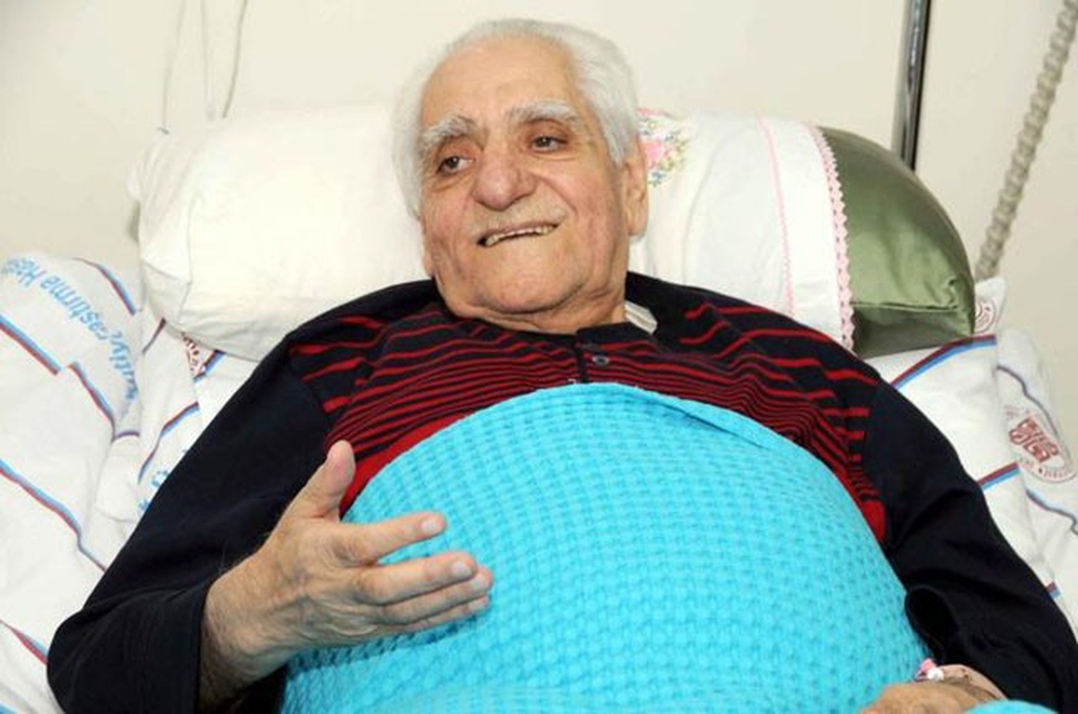 \'Türkü Paşa\' Raci Alkır, Ölümünün 1. Yılında Mezarı Başında Anıldı