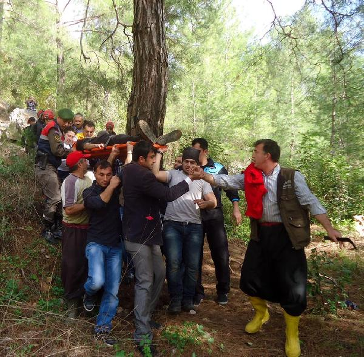 Üniversite Öğrencisi Tırmanış Yaparken Düştü