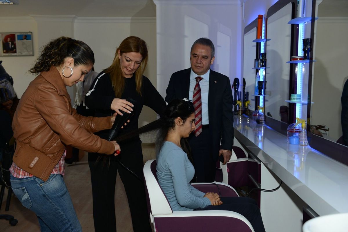 Başkanı Böcek, Konsem\'i Ziyaret Etti
