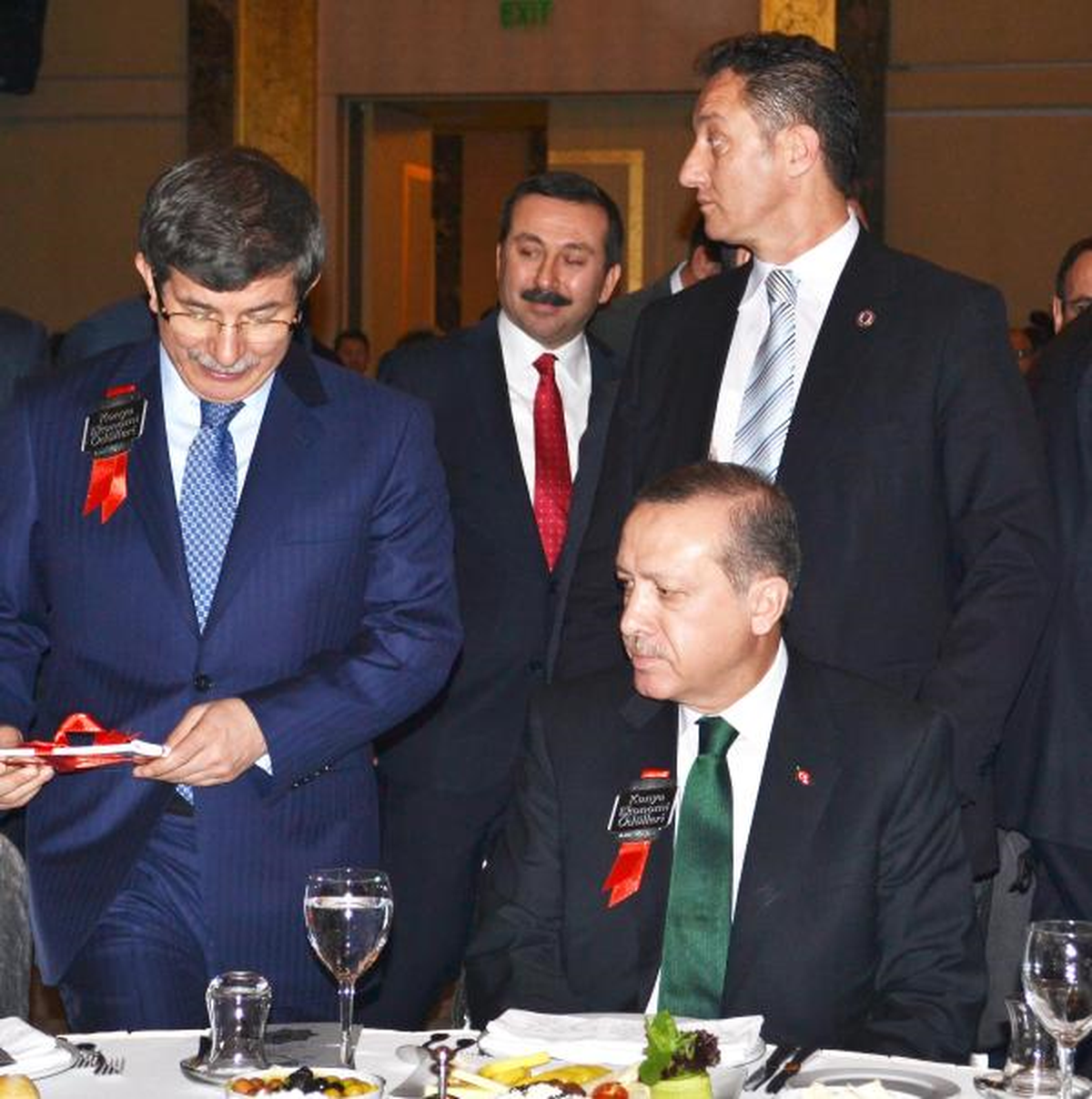 Erdoğan: Sistem Karşımıza Çıkıyıyor