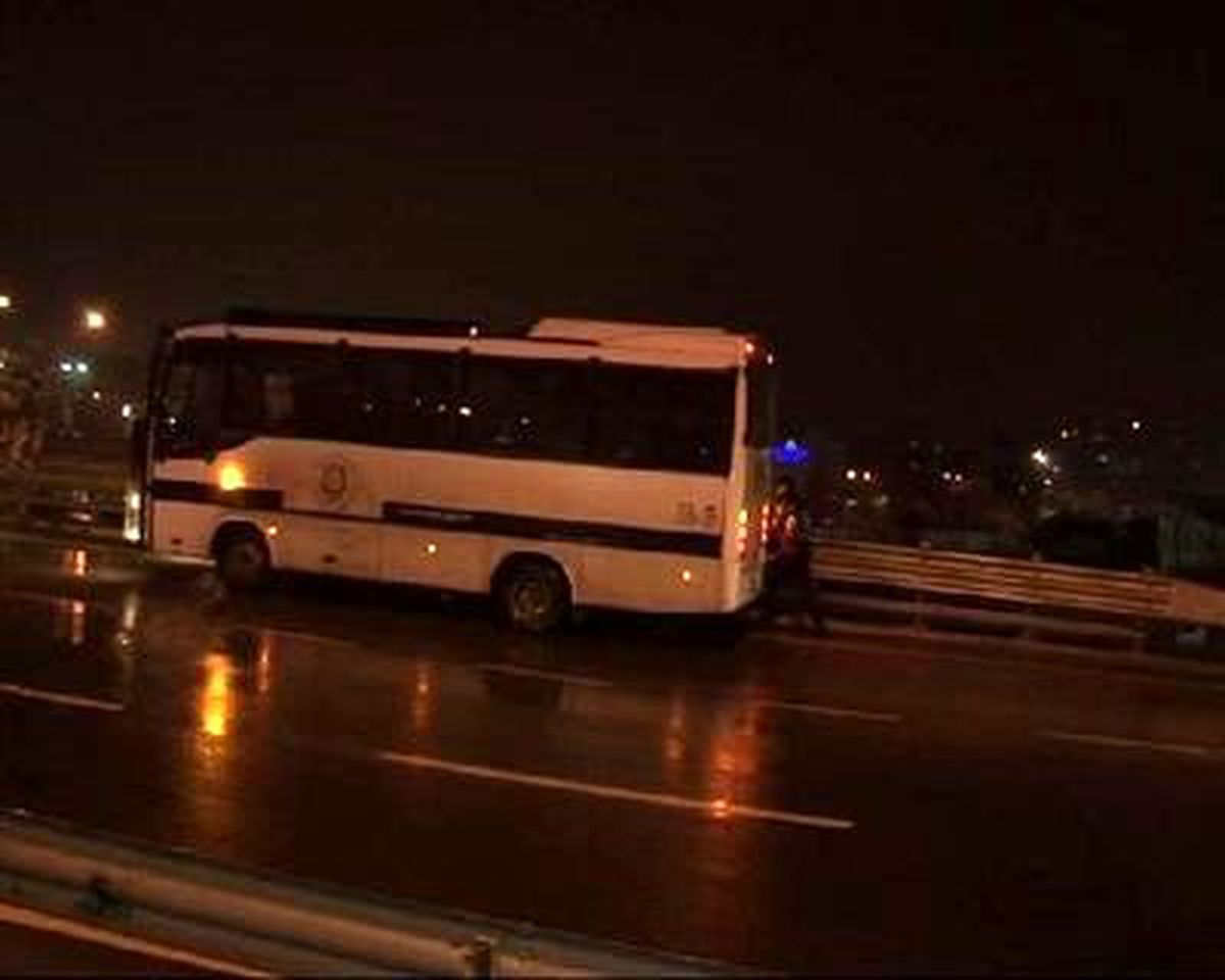 Metrobüse Derbi Saldırısı