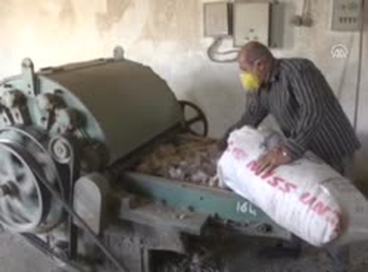 İlmek İlmek Hakkari Kilimi