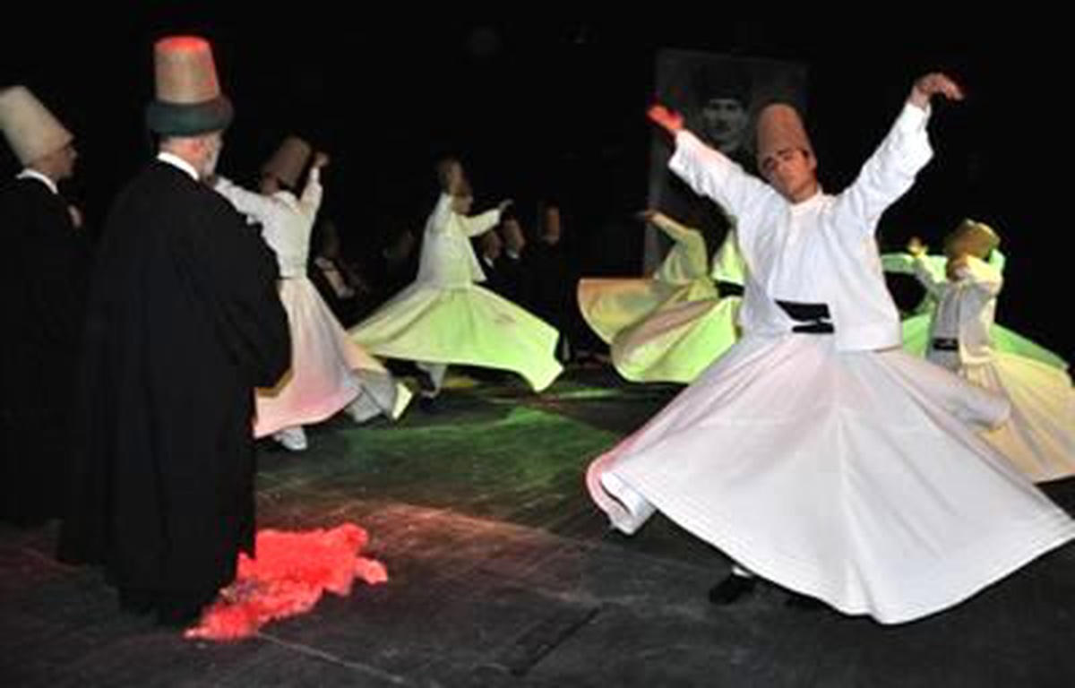 Mevlana Sivas\'ta Sema Gösterisiyle Anıldı