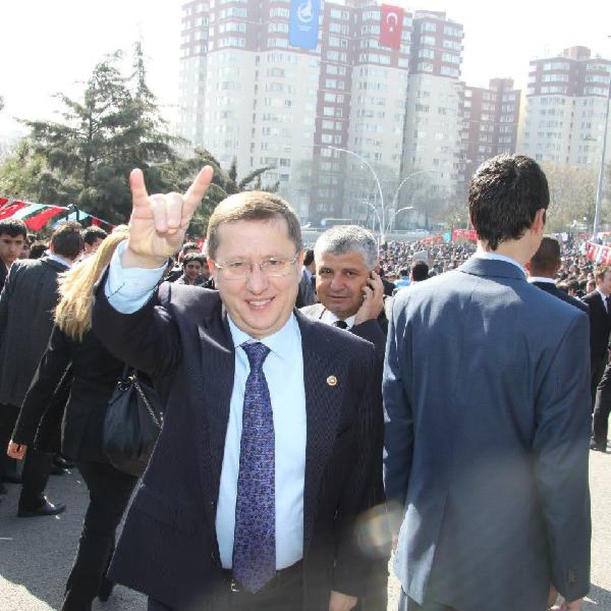 MHP\'li Türkkan: Oğlumu Bavul Taşısın Diye Askere Göndermem