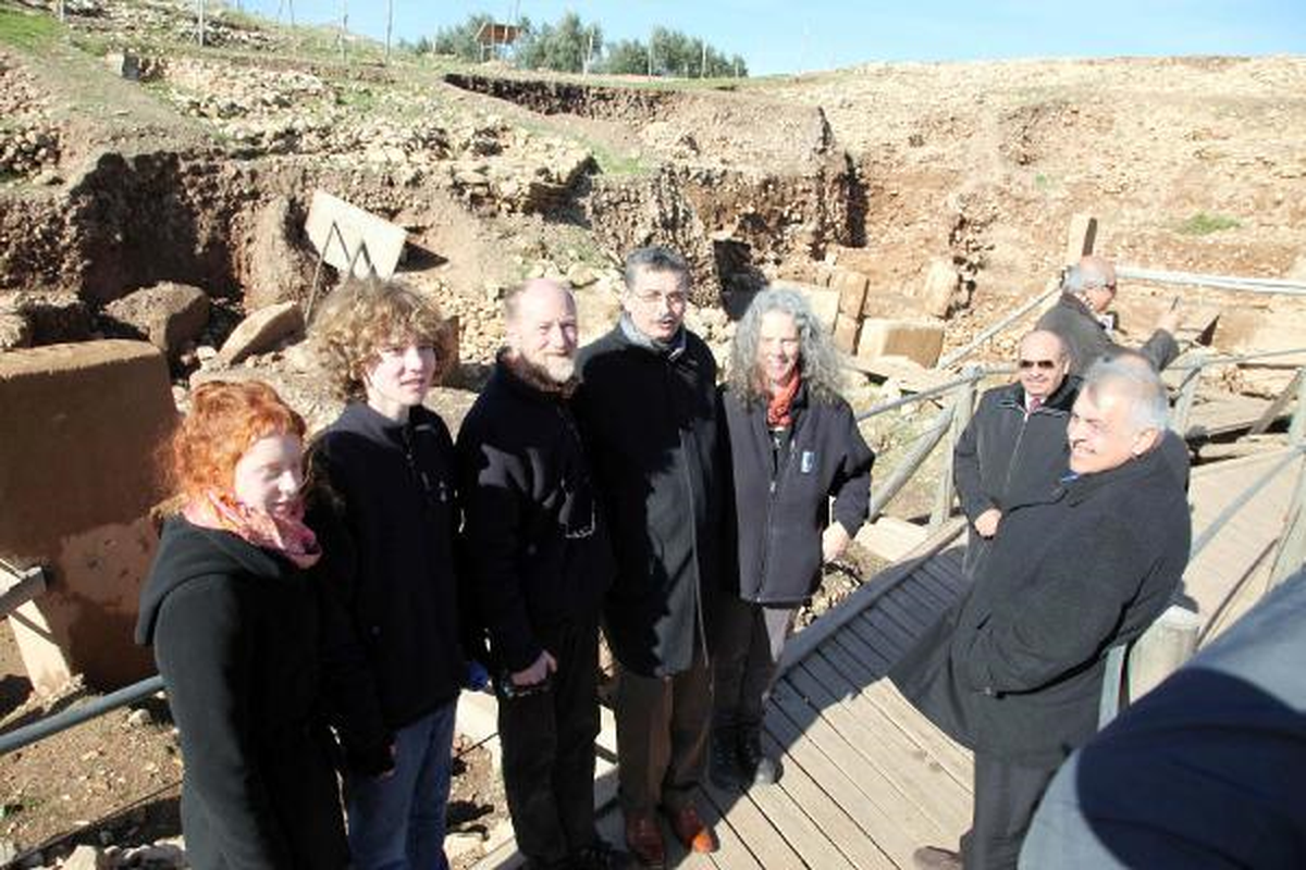 Şanlıurfa Valisi Turistlere Gönüllü Rehberlik Yaptı