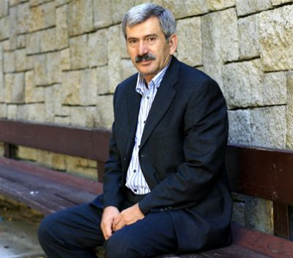 Şefkat Çetin\'den Arınç\'a Sert Tepki