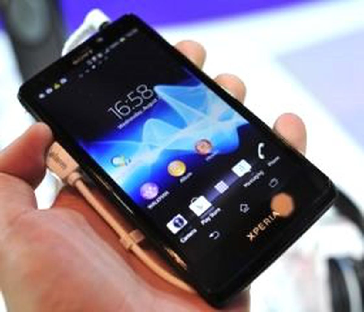 Sony Yeni Modeli İçin Samsung\'la El Sıkıştı!