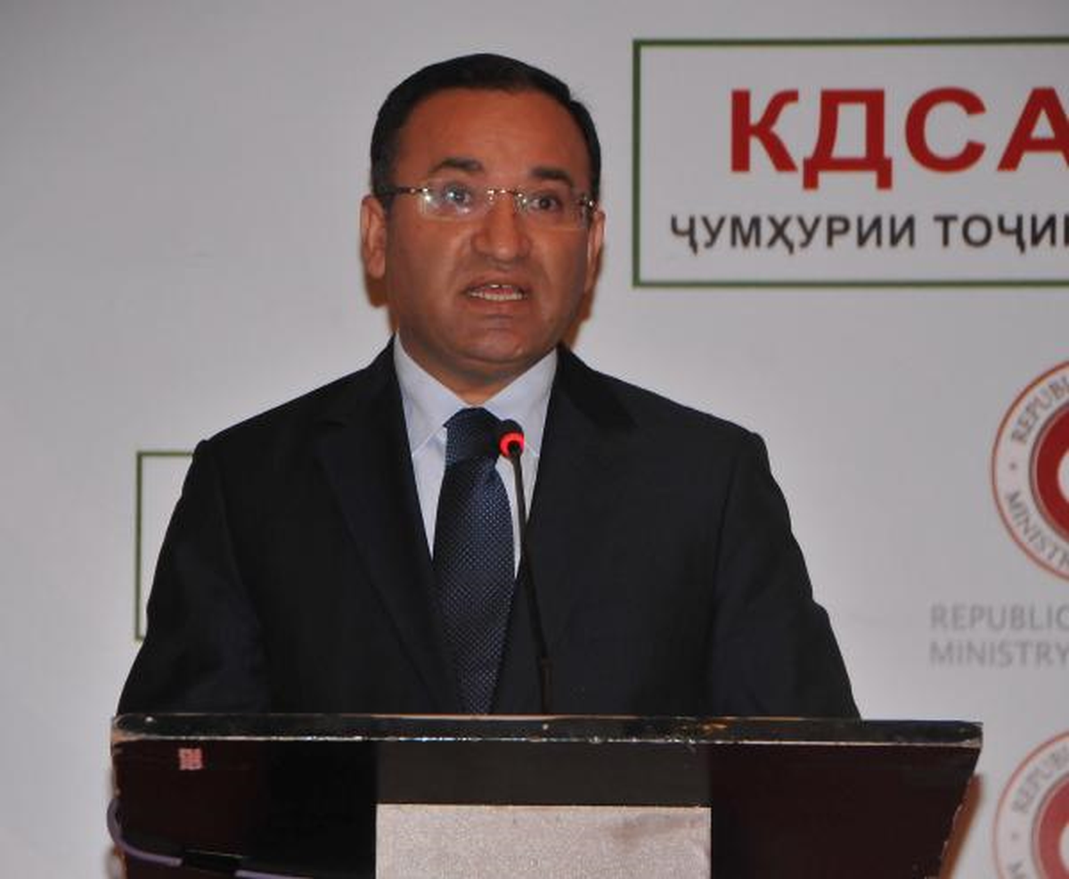 Tacikistan Cumhurbaşkanı Rahmon, Mevlana Müzesi\'ni Ziyaret Etti (2)