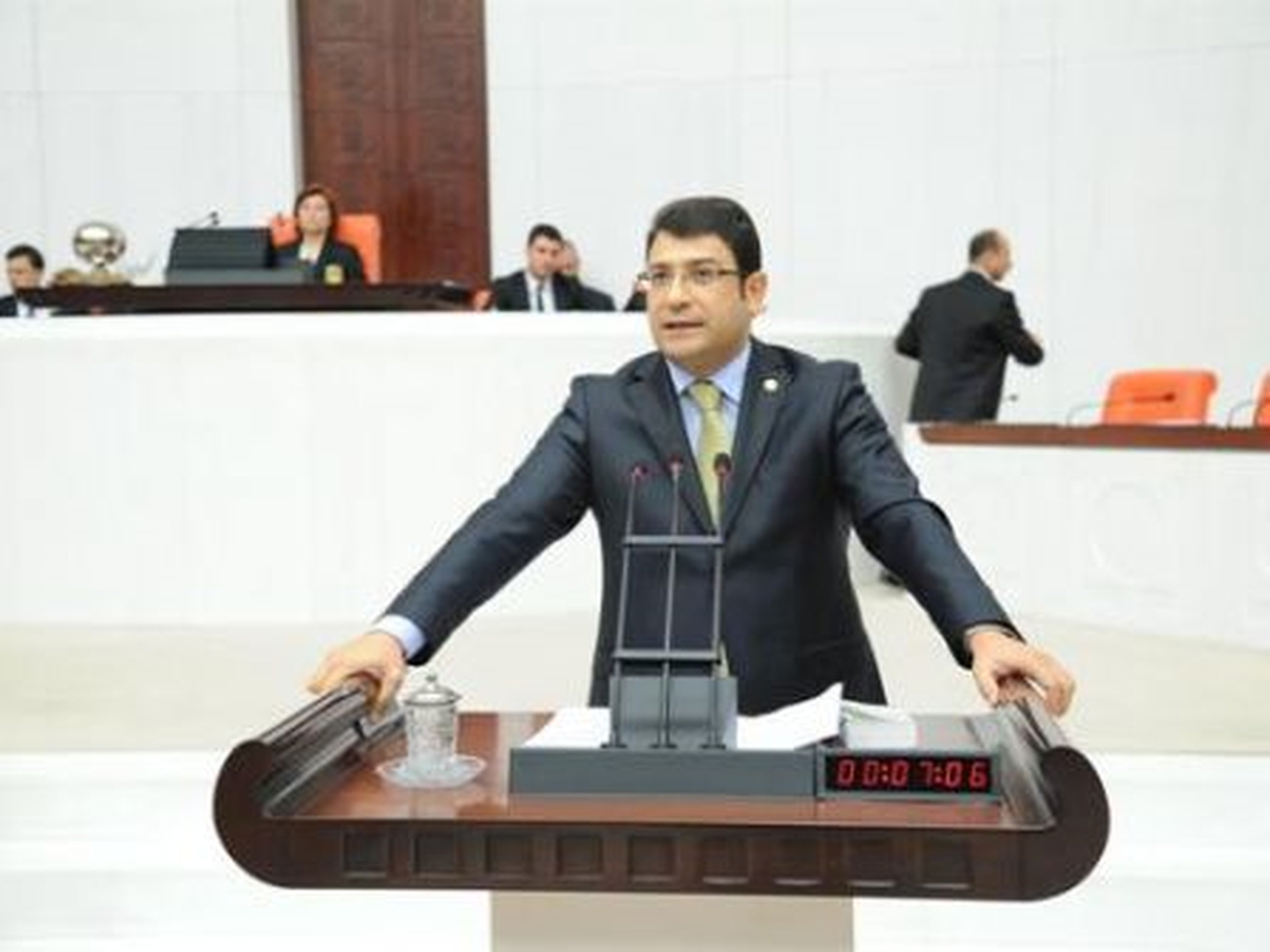 TBMM Anayasa Komisyonu Başkanvekilliği\'ne Şahin Seçildi