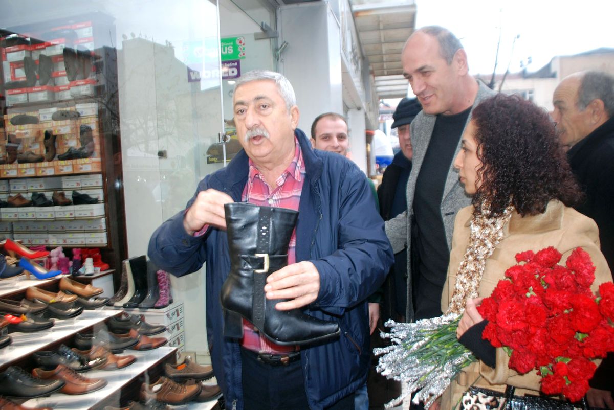 TESK, AVM Kanunu İstiyor