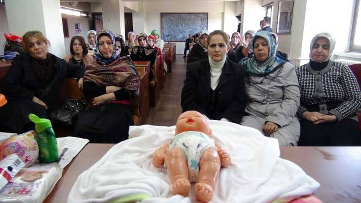 Bebek Bakımını Yeniden Öğrendiler