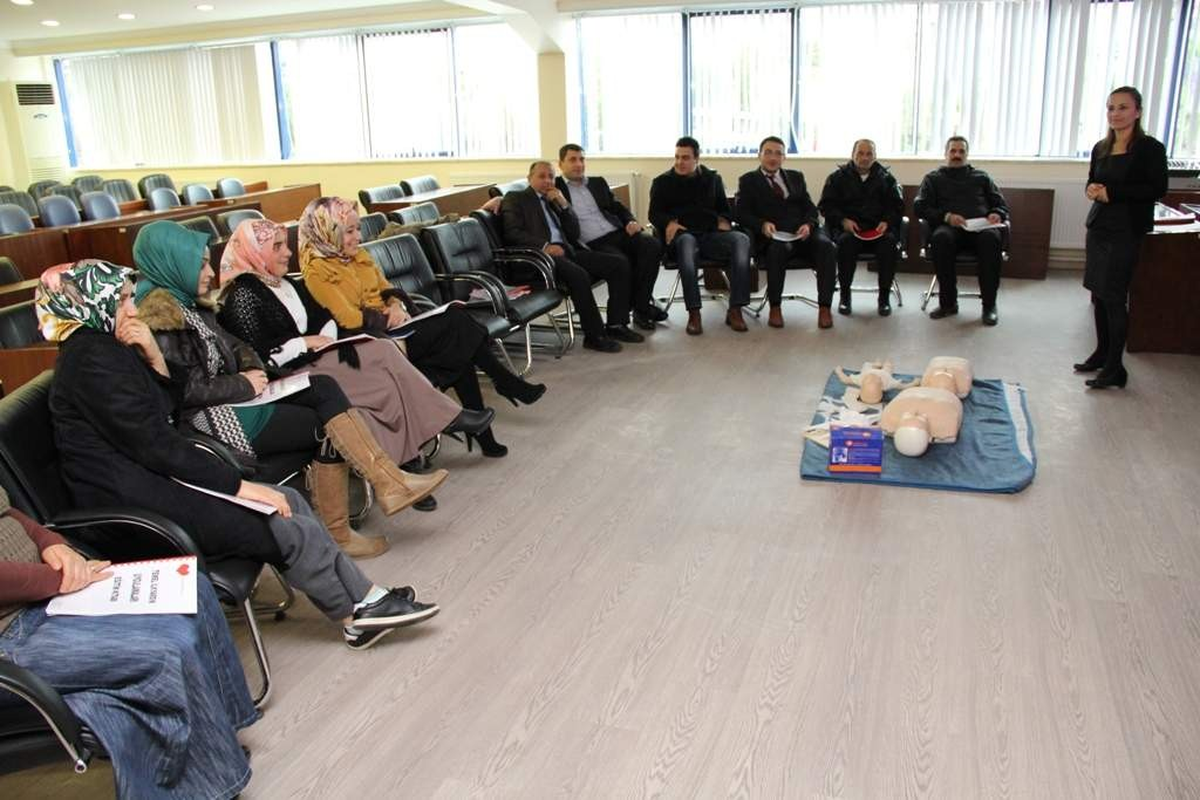 Çayırova Belediyesi Personeline İlkyardım Eğitimi