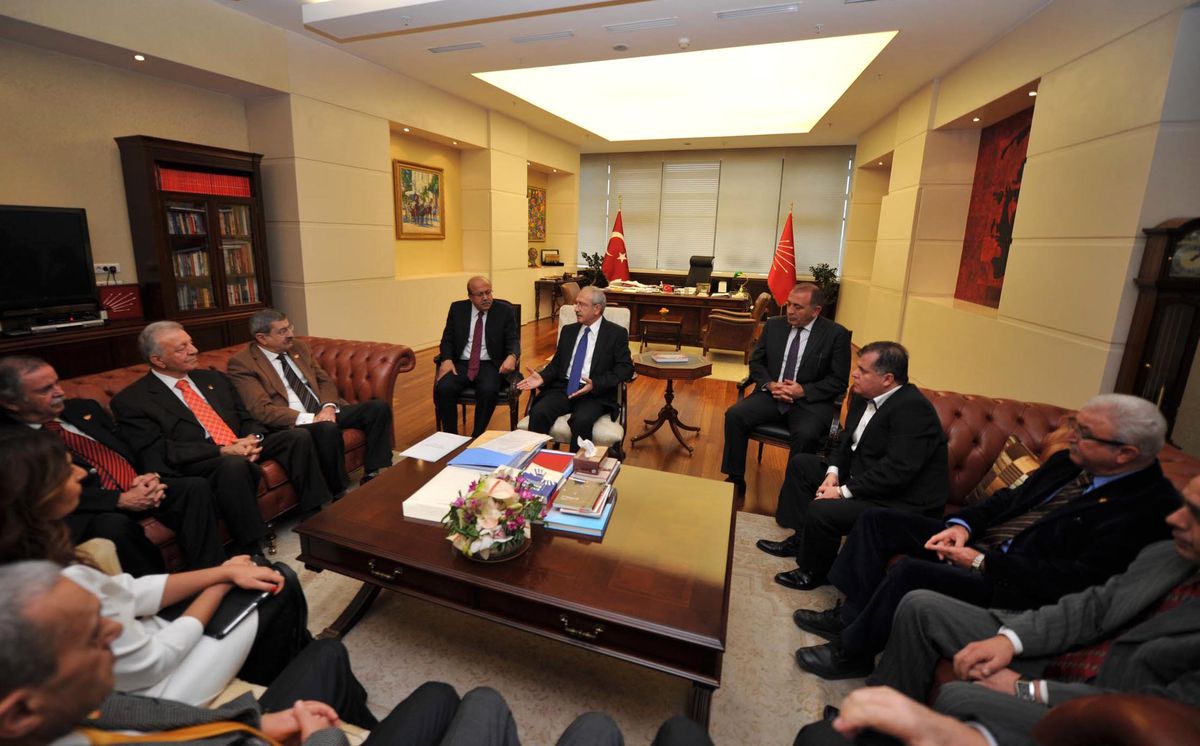 "Padişahta Olmayan Yetkiyi İstiyor"
