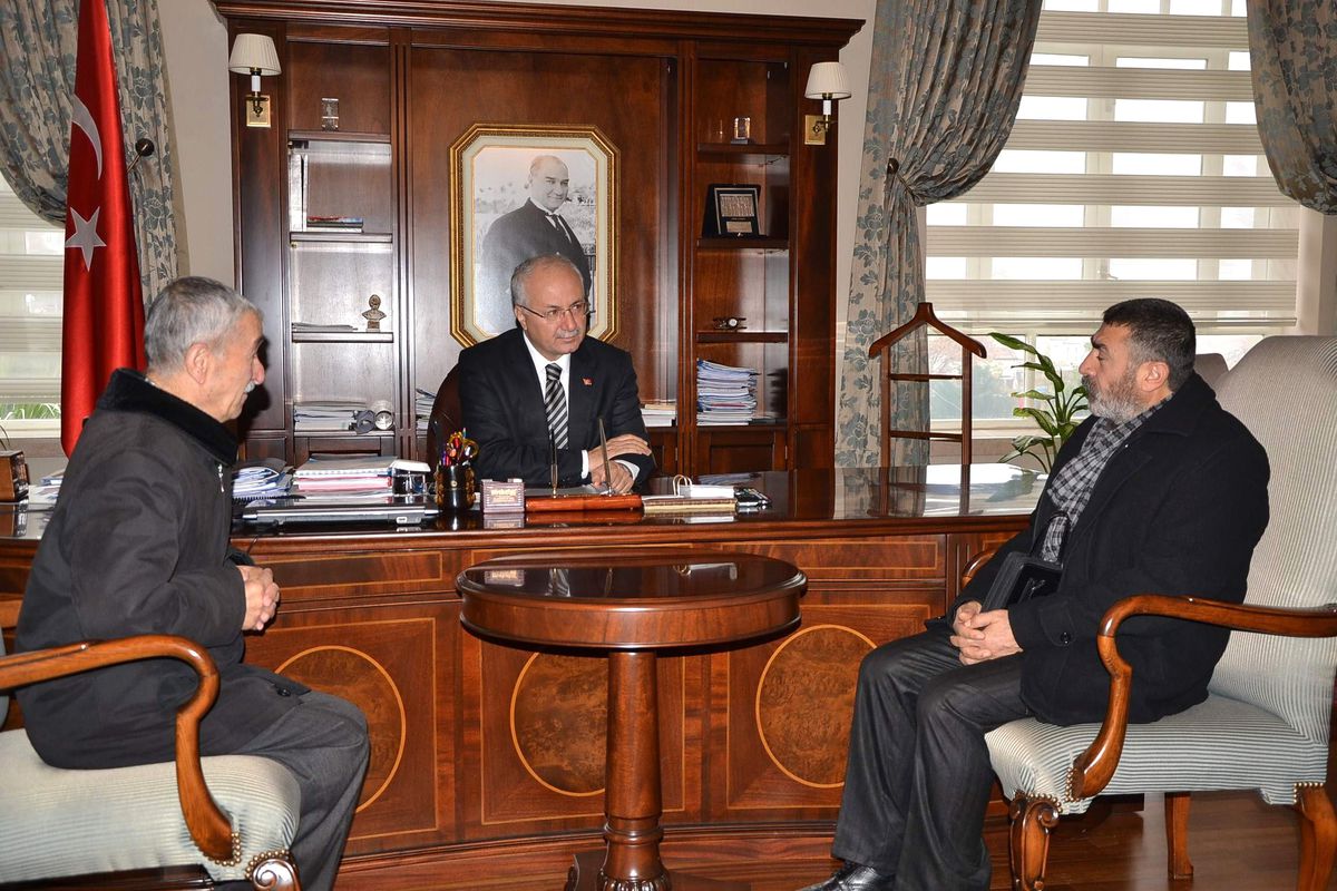 Hacı Bektaş Veli Anadolu Kültür Vakfı\'ndan Vali Daşöz\'e Teşekkür Ziyareti
