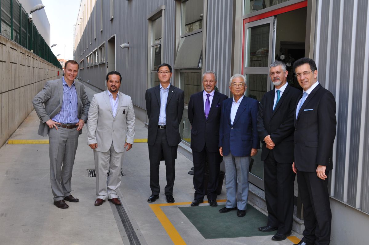 İnoksan Japonların Merceği Altında