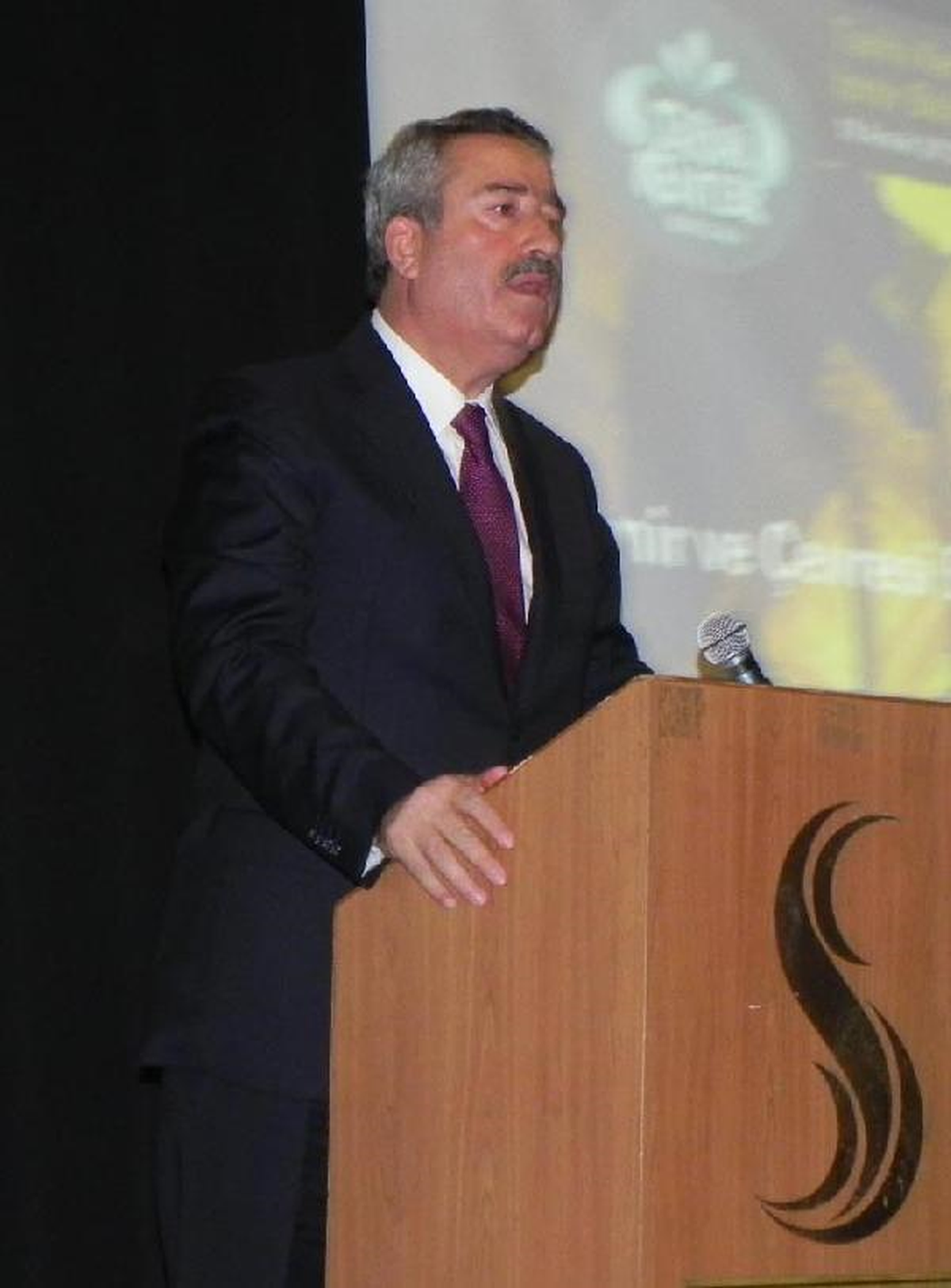 İzmir Valisi Kıraç: Kıyamet Söylentisi İnancımıza Ters