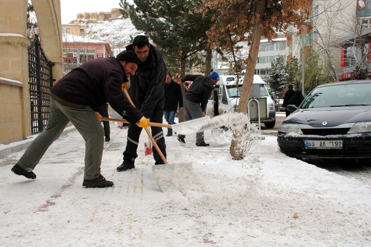 Kar Mesaisi Başladı