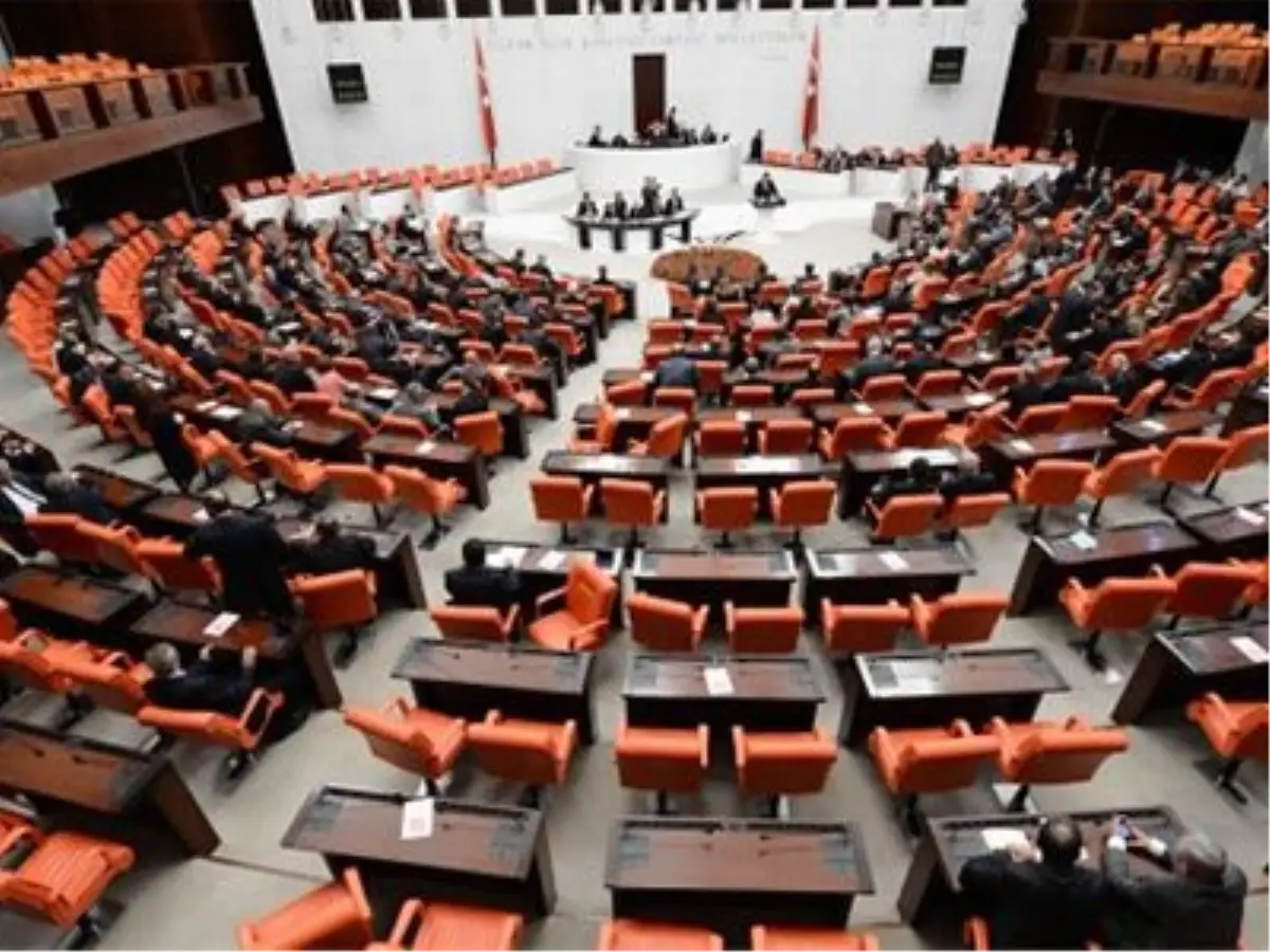 Meclis Kurulunda 2013 Bütçe Tasarısı Görüşülüyor