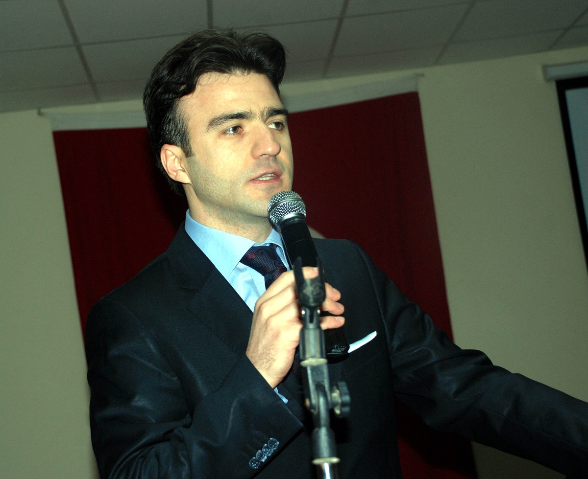 Midyat\'ta \'Örnek Rol Model, Hukuk ve Yaşam\' Semineri