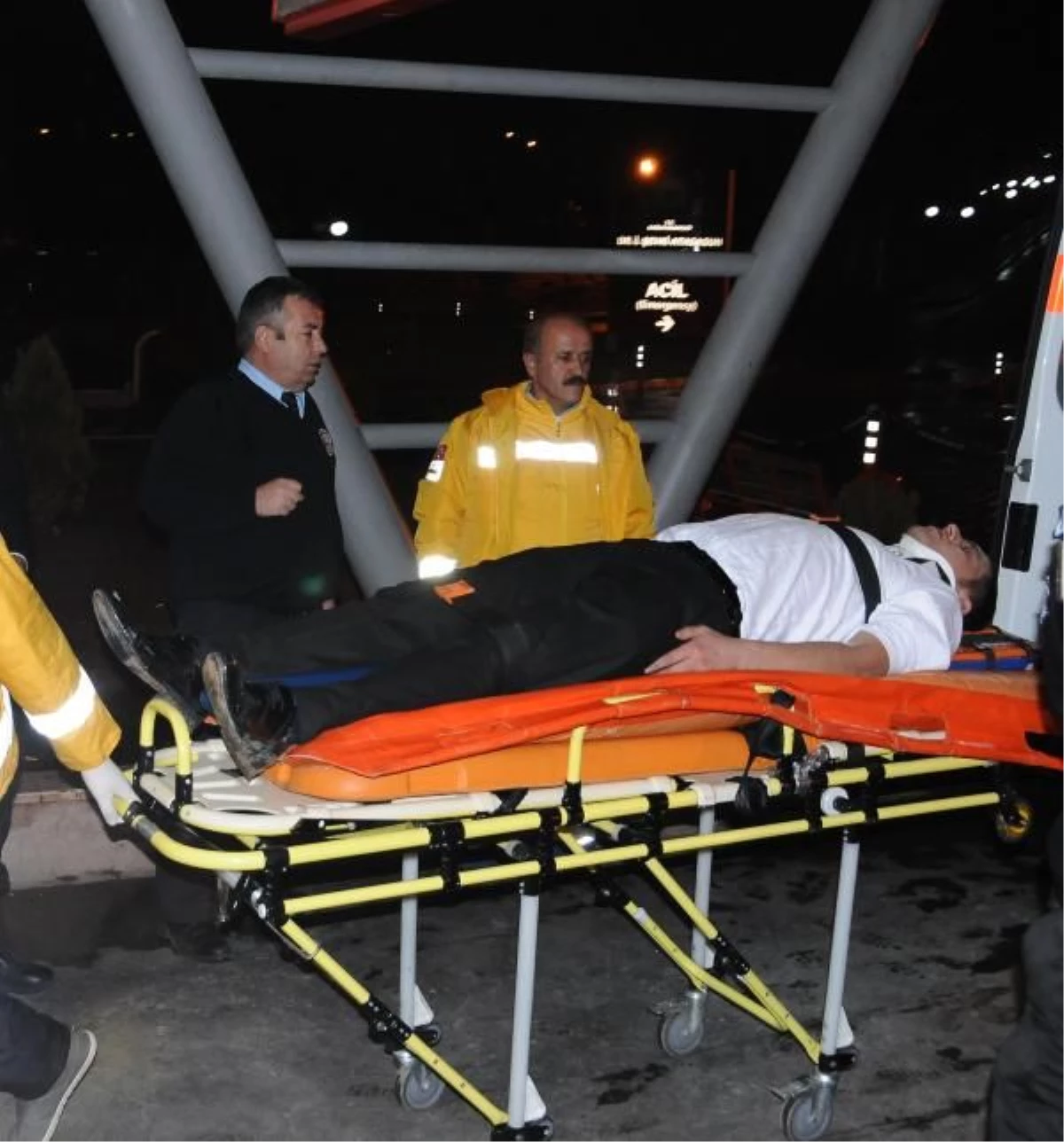 Nevşehir\'de Trafik Kazası: 2 Ölü, 2 Yaralı