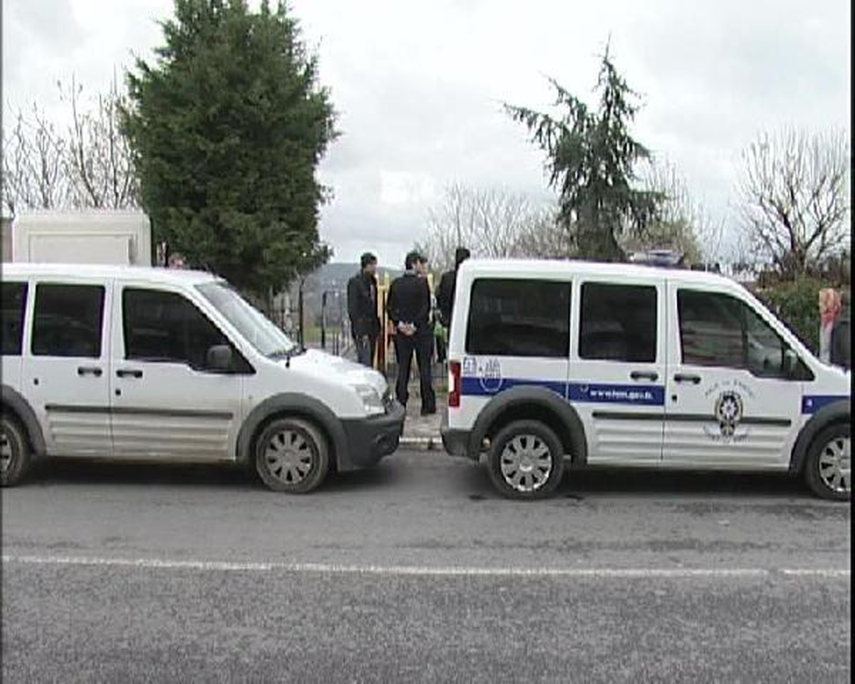 Polis Merkezi Yakınına Bırakılan Çelik Kasa Patlatıldı