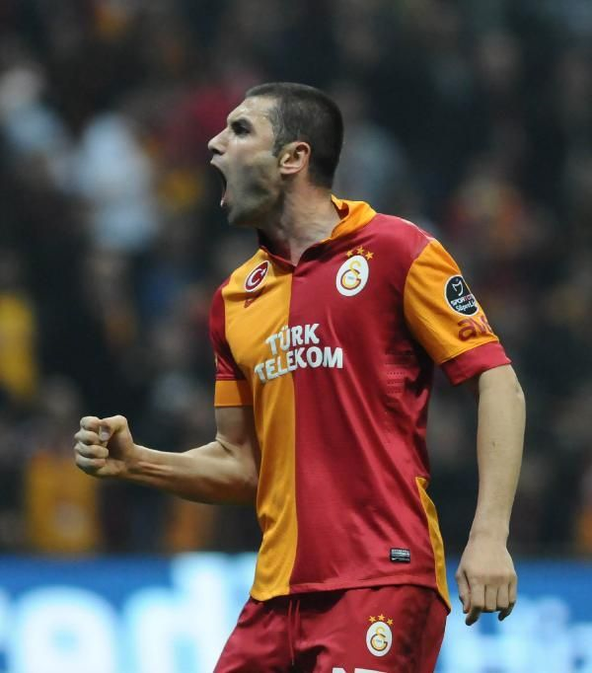 Burak Yılmaz\'a Büyük Onur
