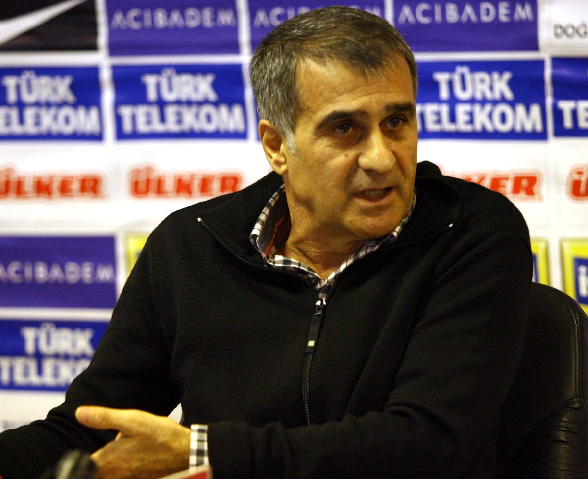 Şenol Güneş: "Mutlu Değiliz"