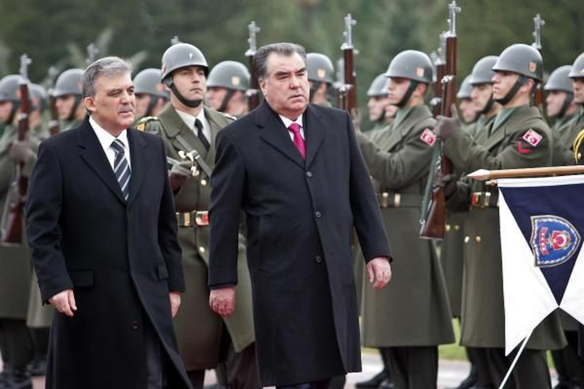 Tacikistan Cumhurbaşkanı Rahman Türkiye\'de