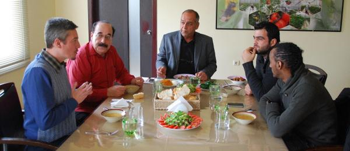Turgutlu Domatesi Londra\'ya Gidiyor
