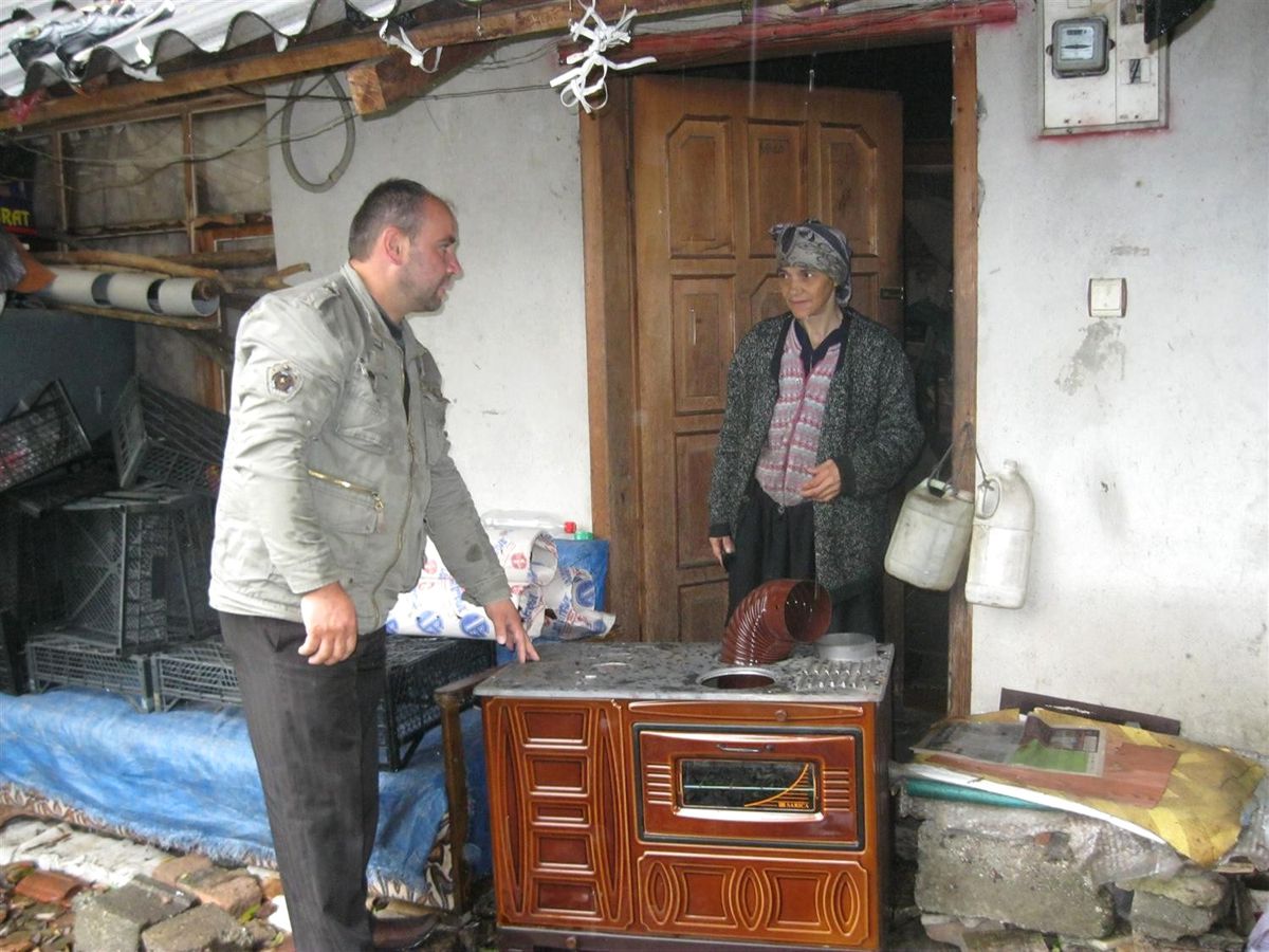 Akyazı Belediyesi Soba Yardımı Kampanyası Bu Yıl da Devam Ediyor