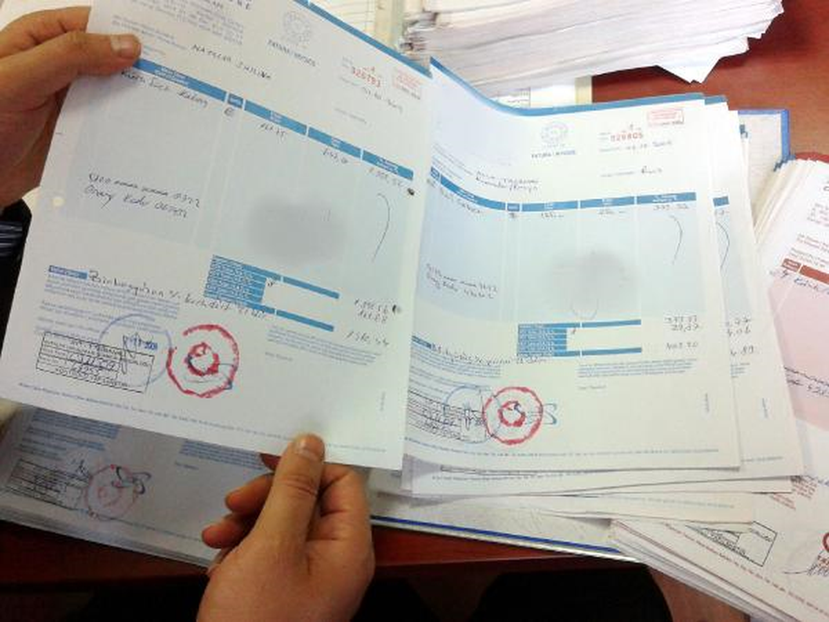 Antalya\'da 1 Milyon 950 Bin TL Tutarında Sahte Fatura Ele Geçirildi