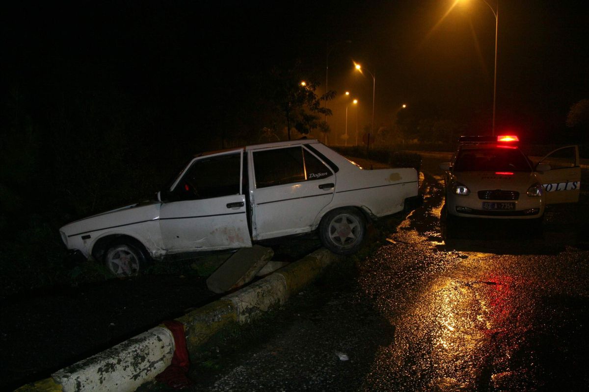 Antalya\'da Trafik Kazası: 1 Ölü