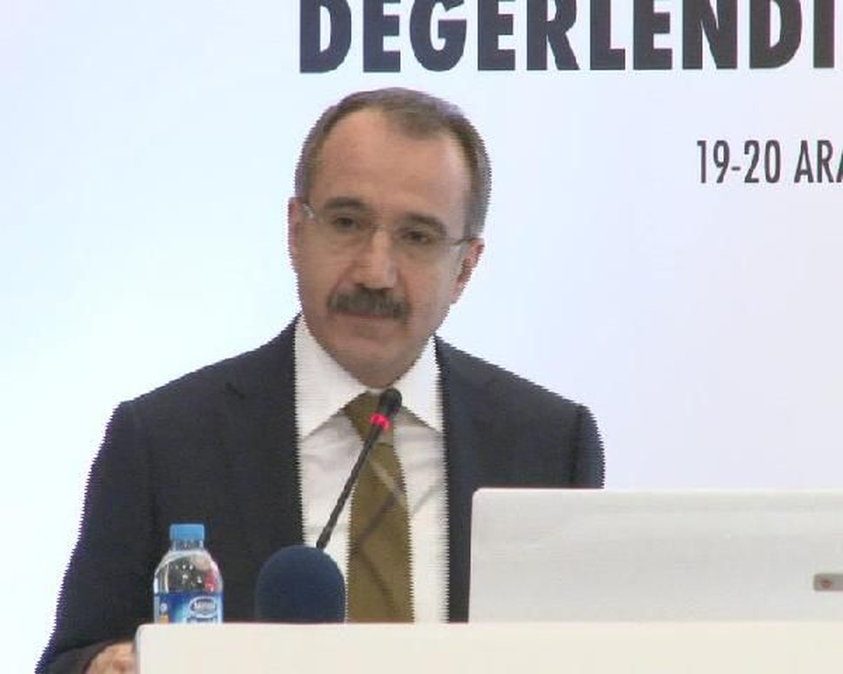 Bakan Dinçer: "Eğitimi 12 Yıla Çıkararak Dünya Standartlarına Gelmeyi Hedefledik"