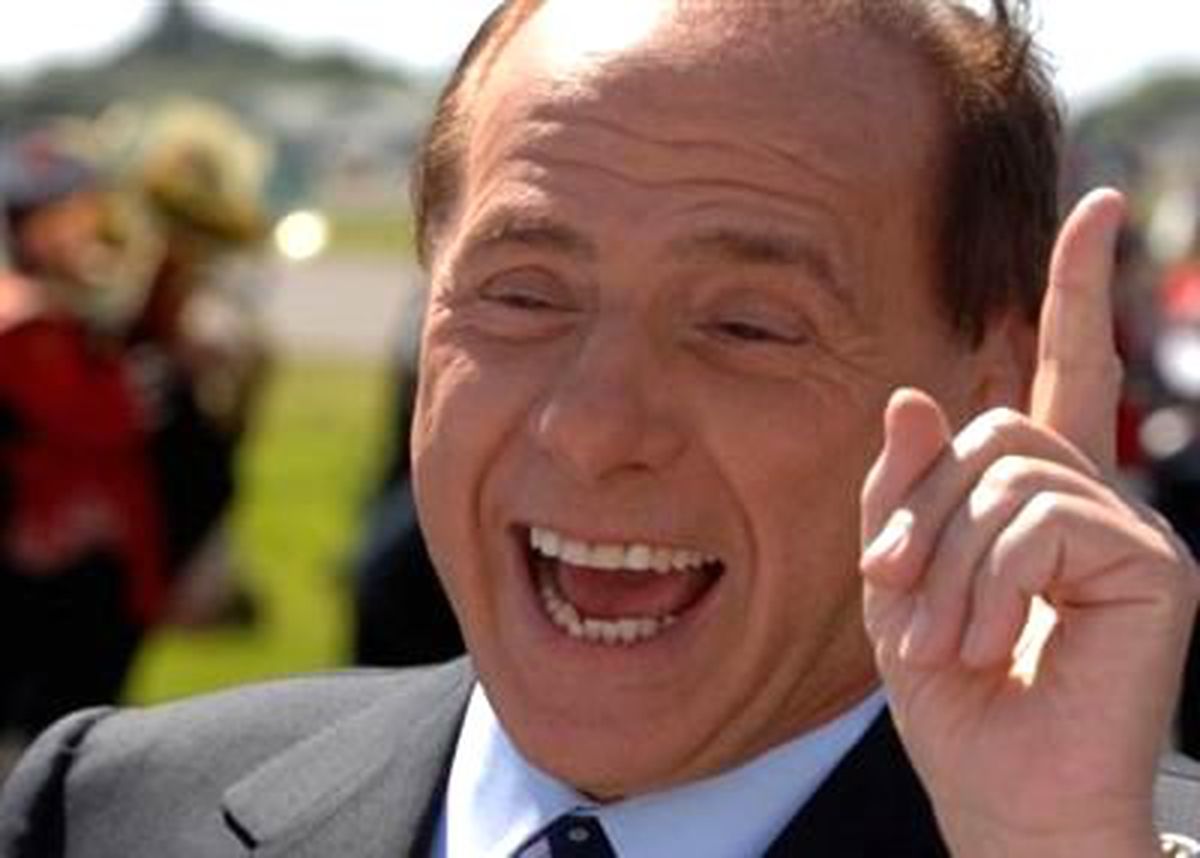 Berlusconi\'den Ayrılma Tehdidi
