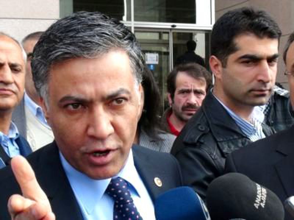 Chp\'den "Yolsuzluk ve Rüşvet Komisyonu" Önerisi