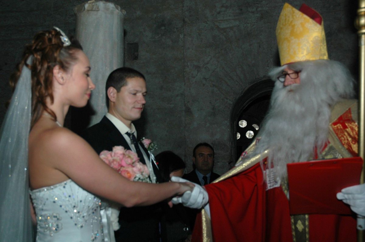 En İyi Aşk Öyküsüne "Noel Baba\'da Nikah" Ödülü