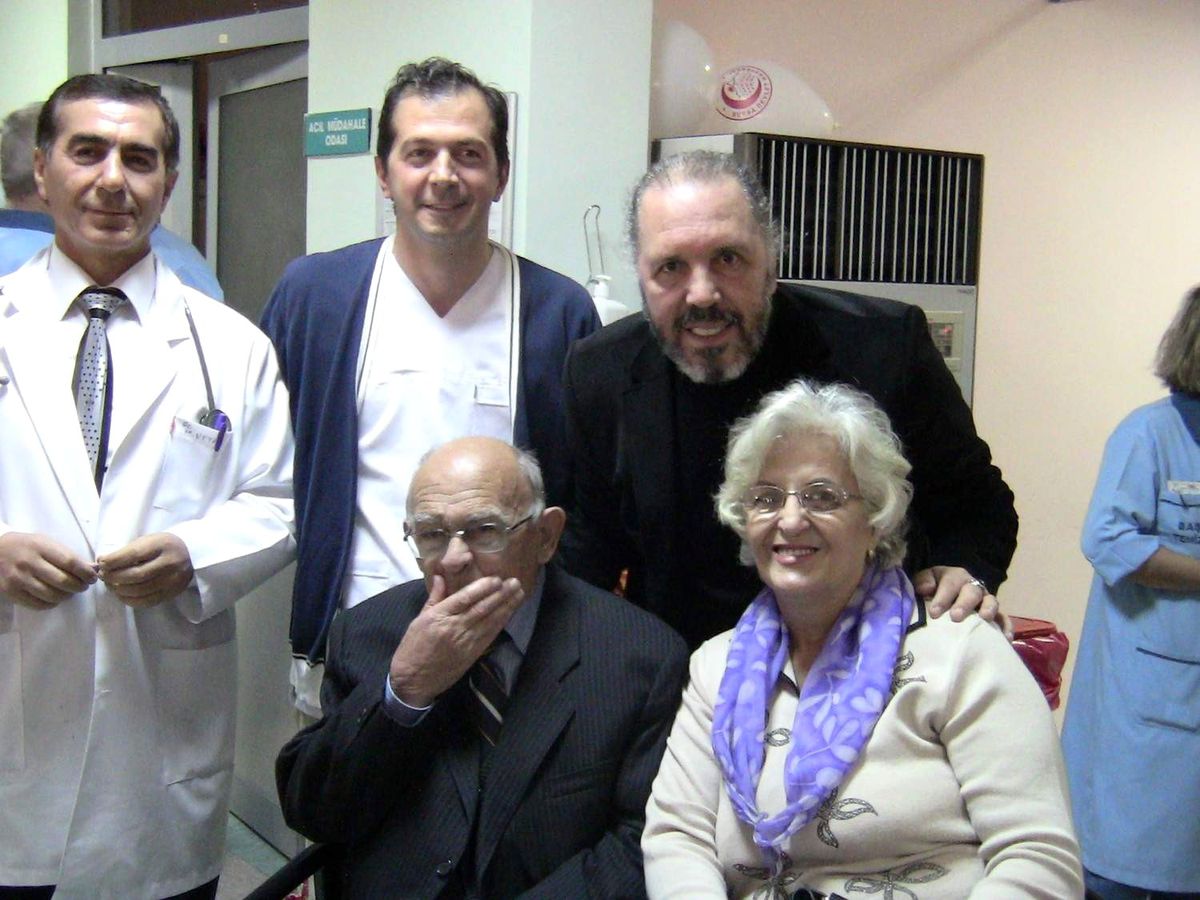 Fatih Erkoç'tan Diyaliz Hastalarına Konser