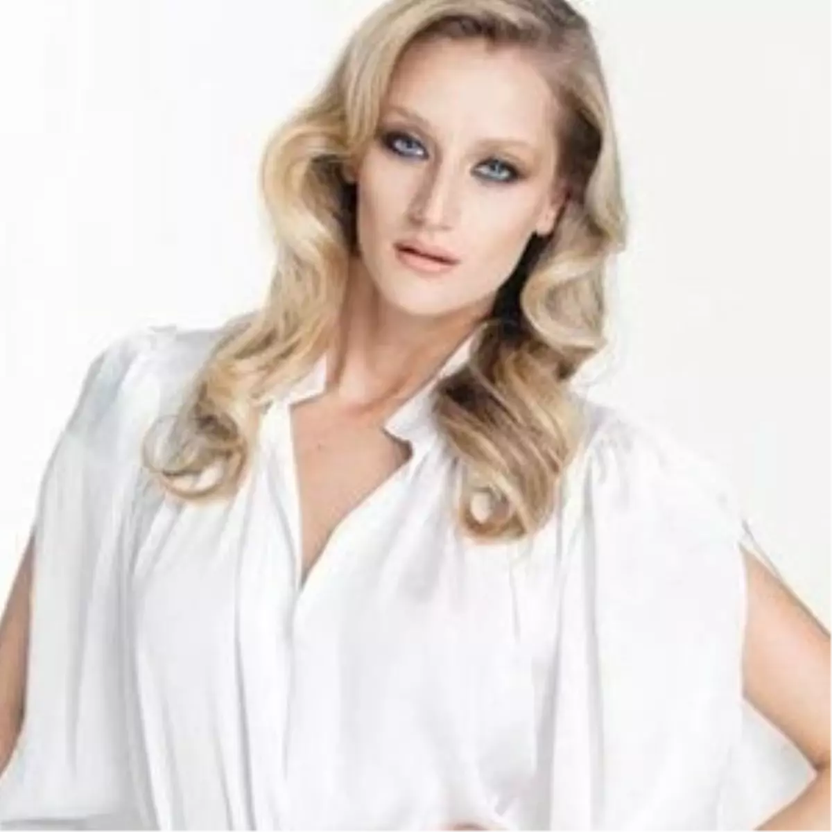 Herkesten Önce O Giydi!