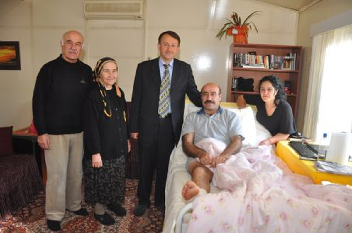 Karabalık\'tan Hasta Ziyareti