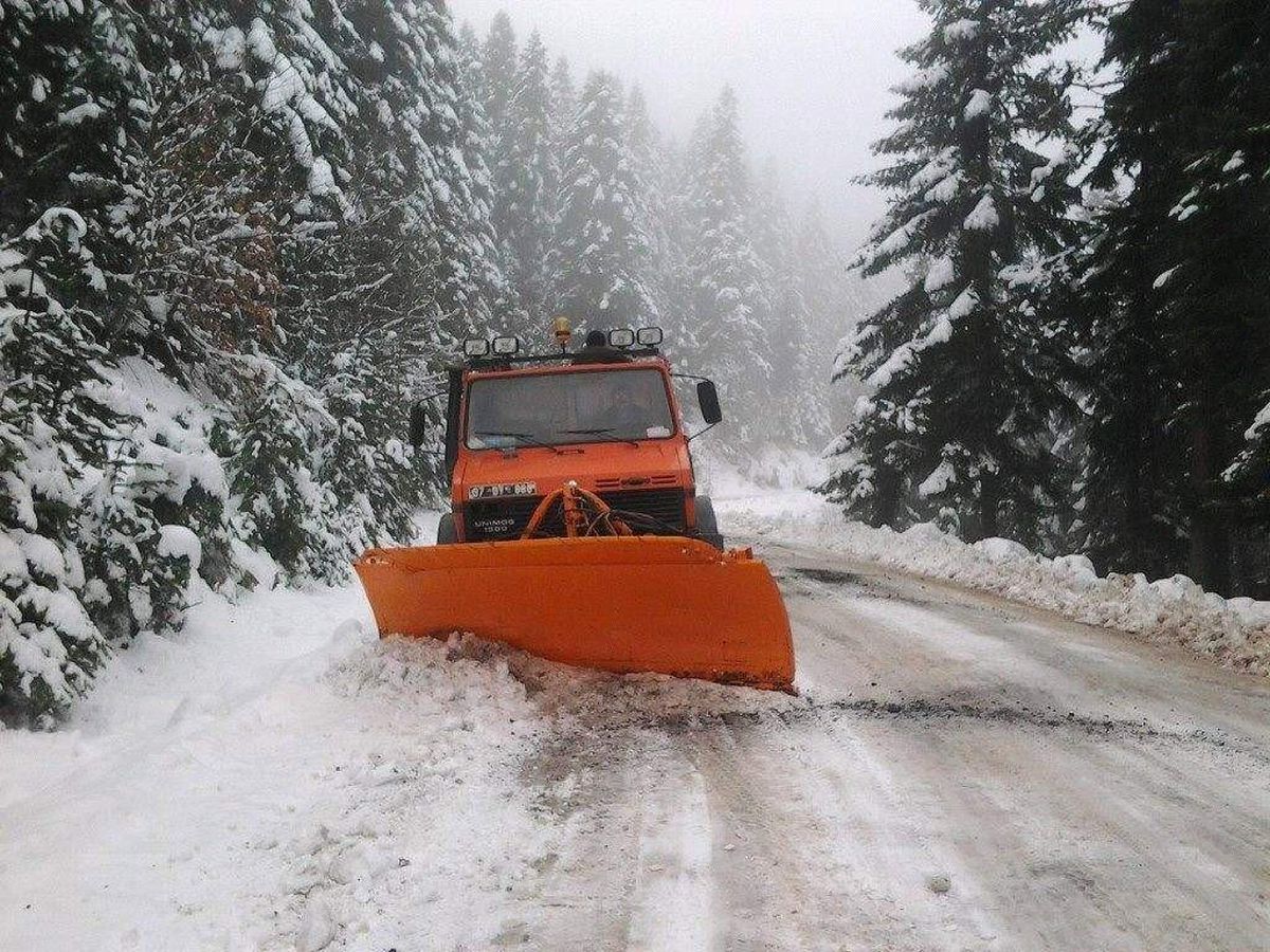 Karayolları Ekipleri, Asfaltlama Çalışmalarını Tamamladı