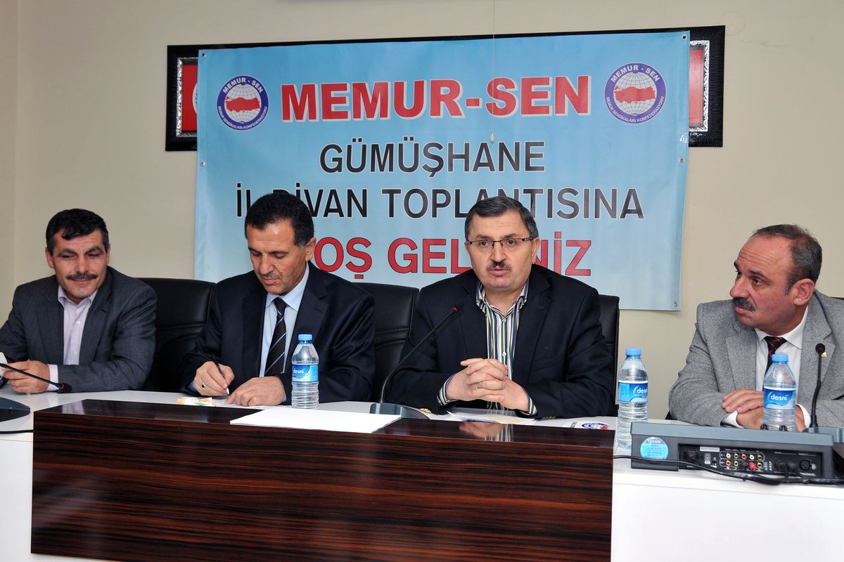 Memur Sen Konfederasyonu Genel Başkanı Gündoğdu Gümüşhane\'de