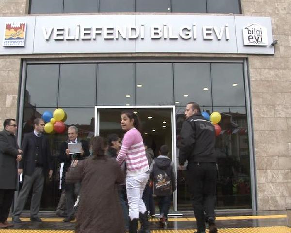 Milli Eğitim Bakanı Dinçer, Veliefendi Bilgi Evi\'ni Açtı