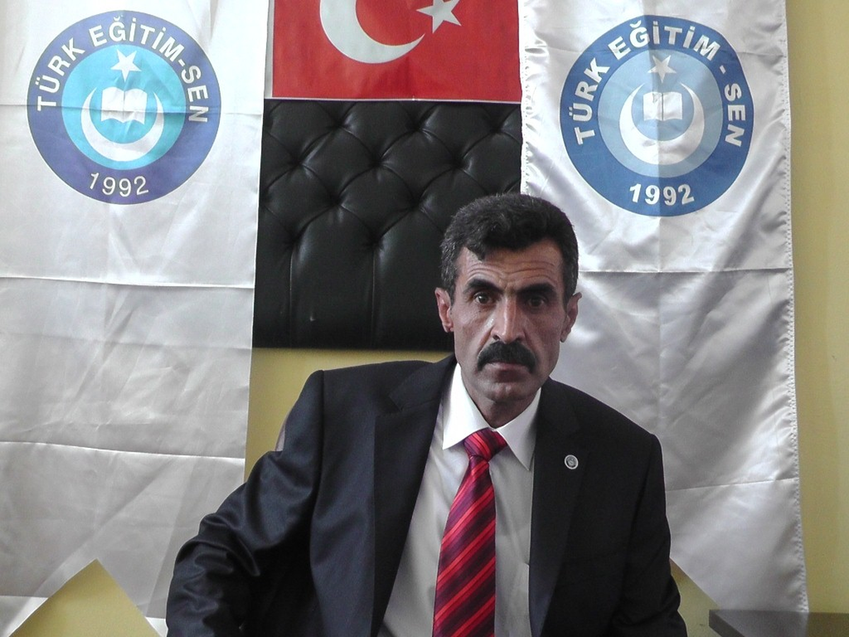 Türk Eğitim-Sen Memur Zammını Protesto Etti