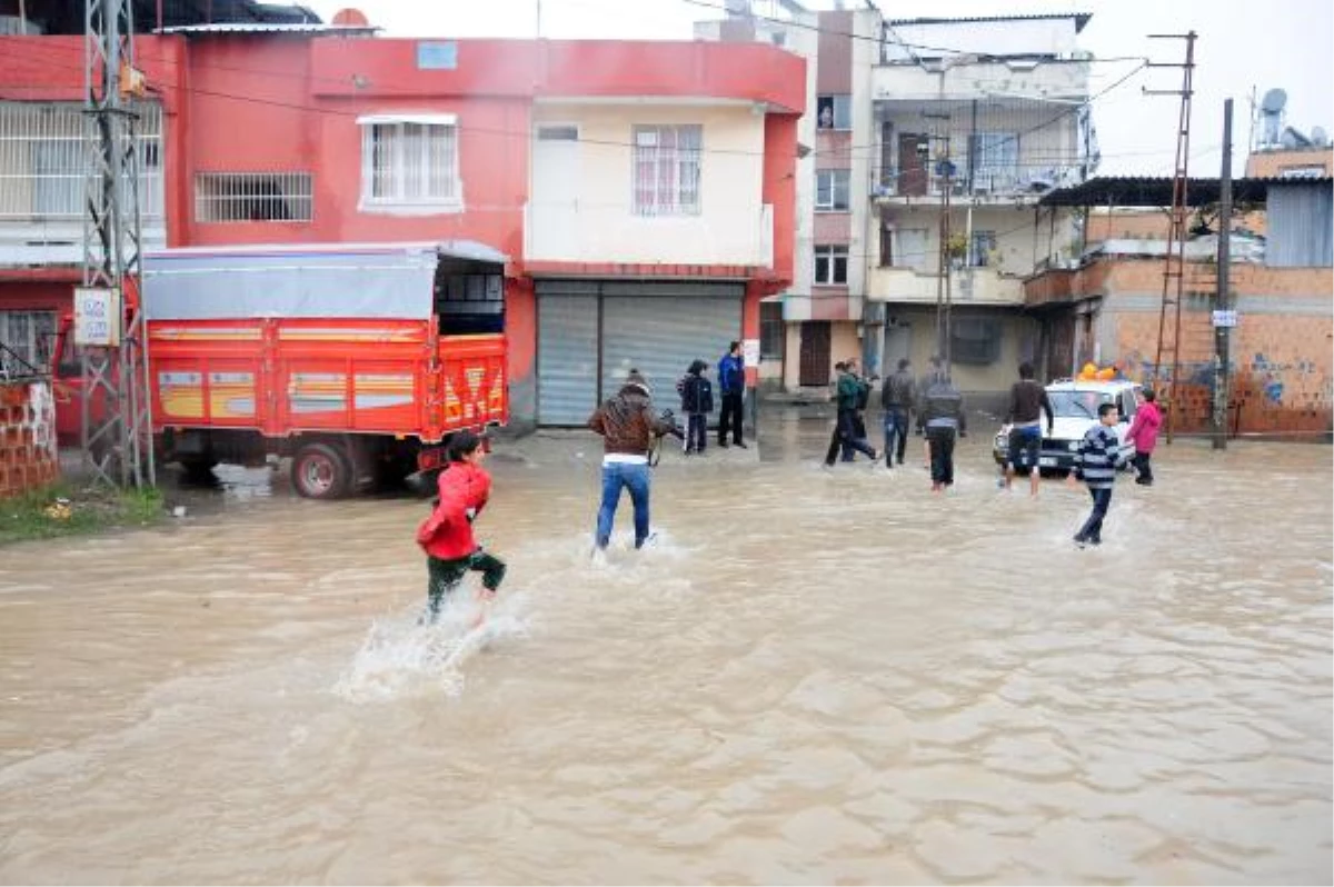 Adana\'da 3 Günde Metrekareye 140 Kilogram Yağmur Düştü (2)