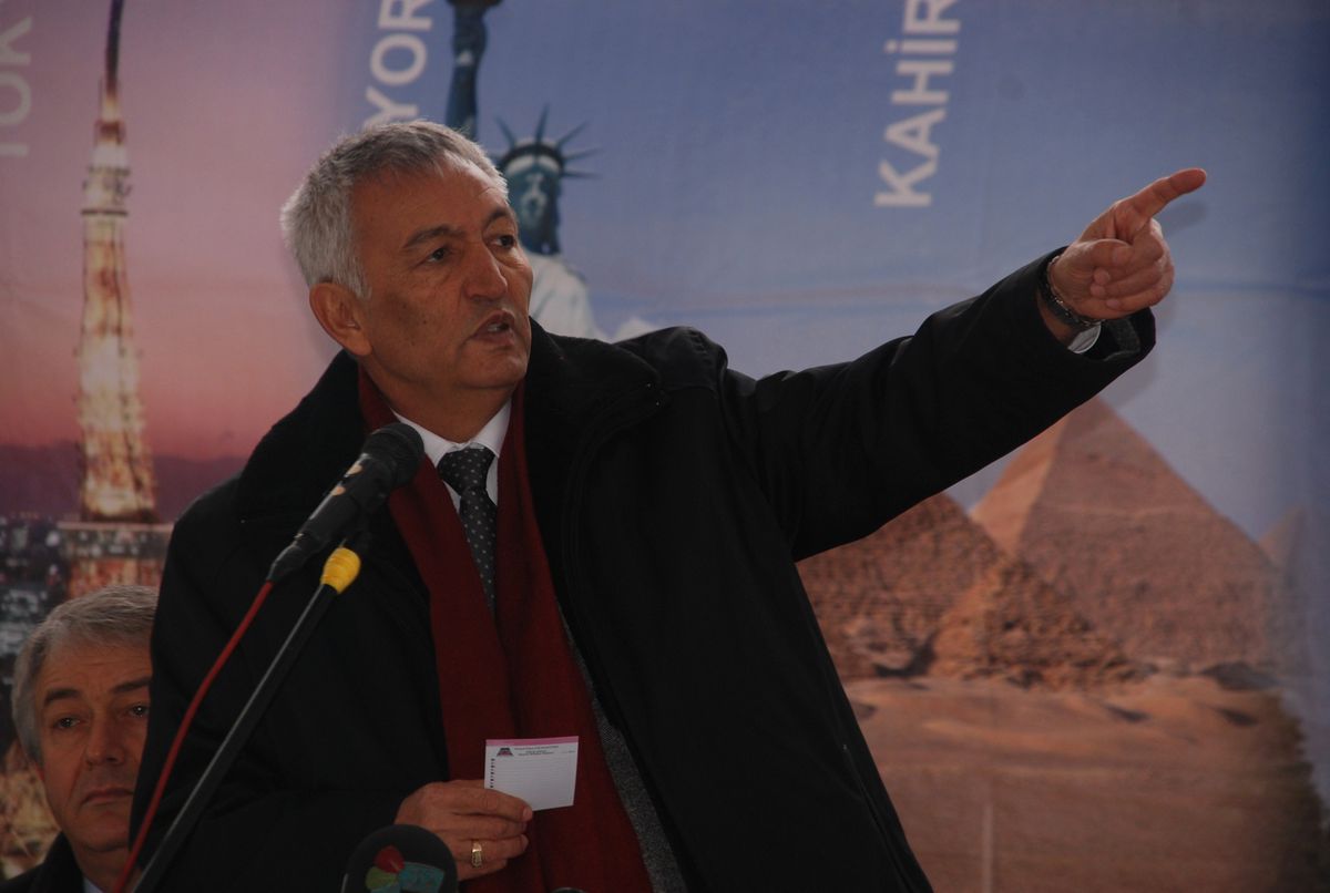 Başkan Günaydın Pazar Yerini Tanıttı