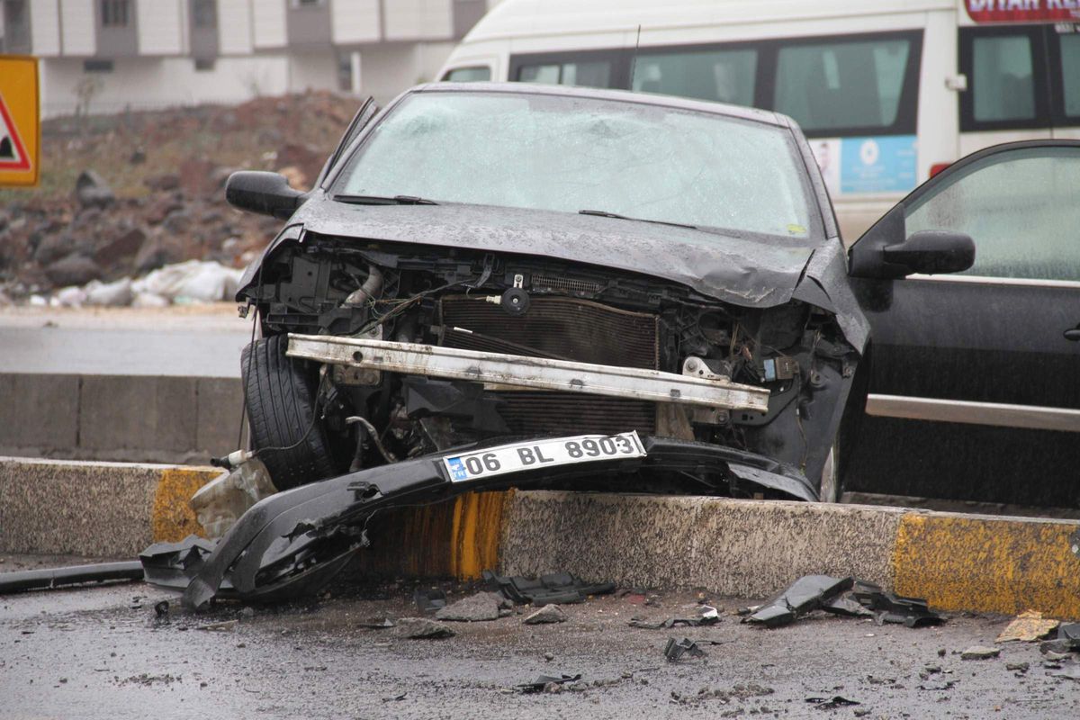 Diyarbakır\'da Trafik Kazası