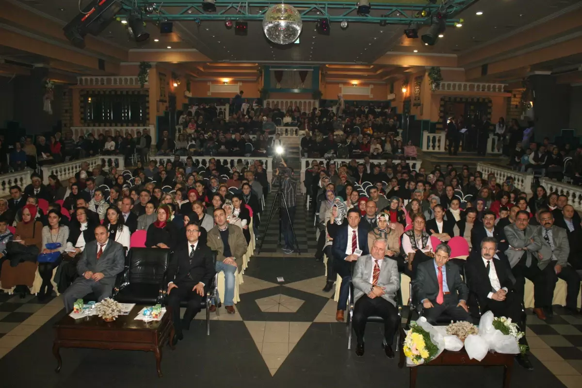 Dünya Hafıza Şampiyonu Melik Duyar'dan Seminer